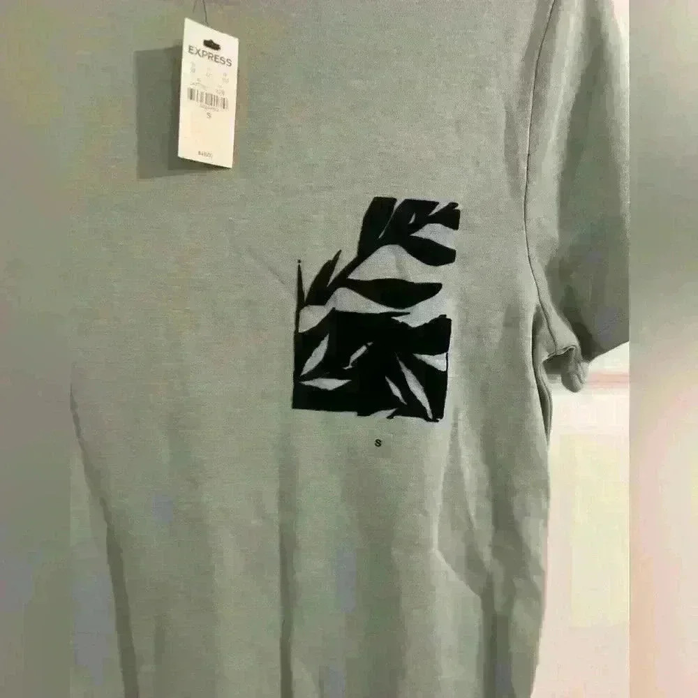 NWT Express blue branch graphic shirt size small - Picture 3 of 6